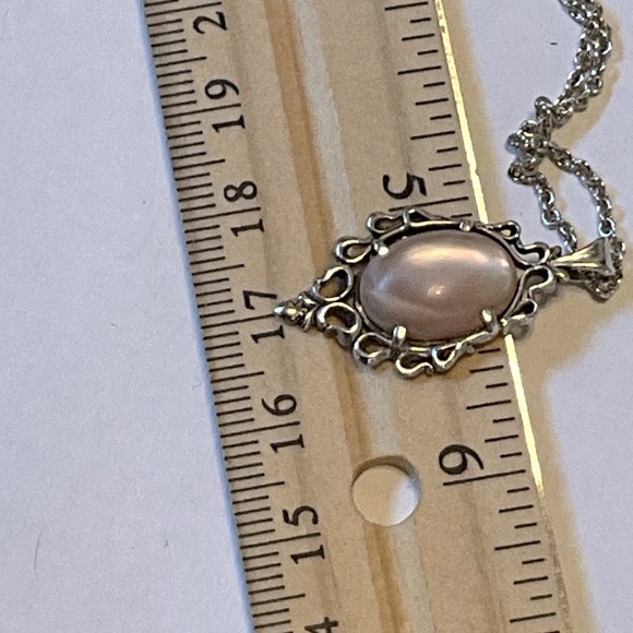 Sterling Silver Pink Mother of Pearl Necklace - Picture 9 of 9